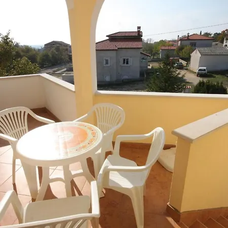 Family Friendly With A Swimming Pool Manjadvorci, Marcana - 2209 Appartamento