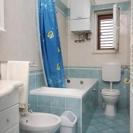 Appartamento Family Friendly With A Swimming Pool Manjadvorci, Marcana - 2209 Barban